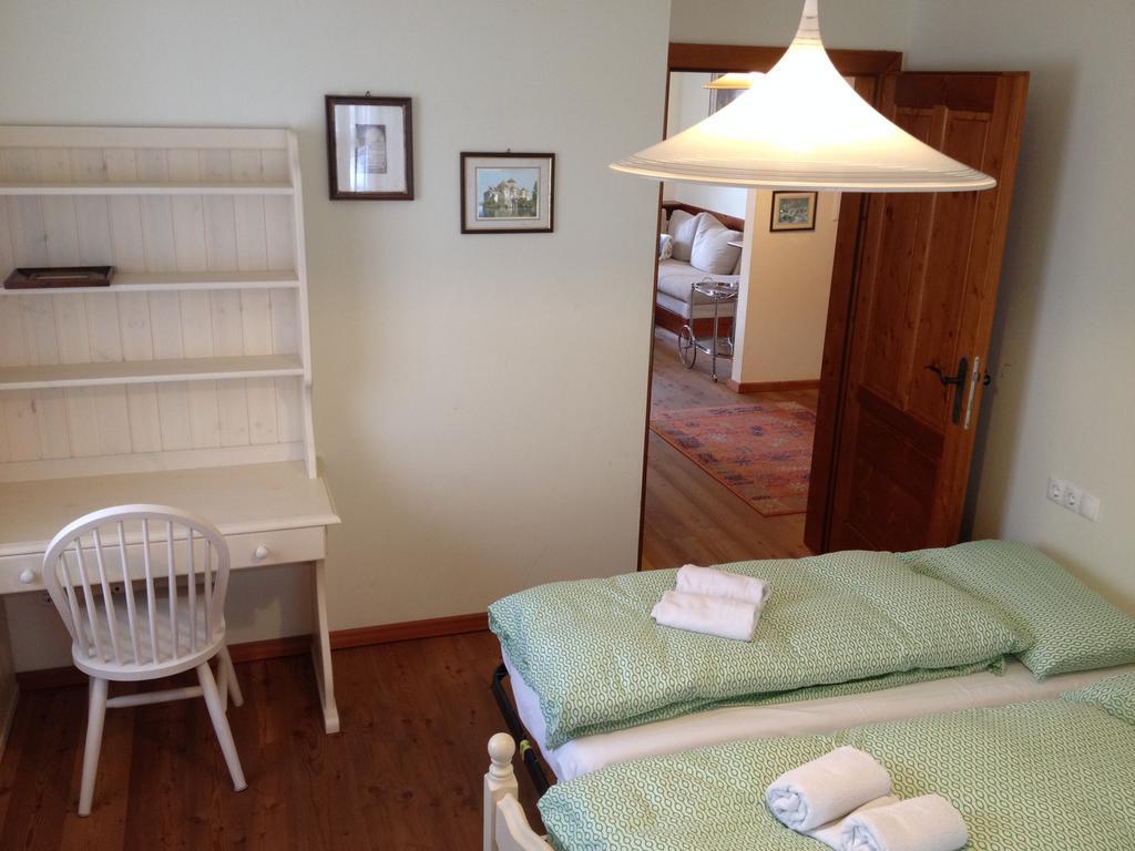 Appartement Colussi บาด ไคลน์เคิร์ชไฮม์ ภายนอก รูปภาพ